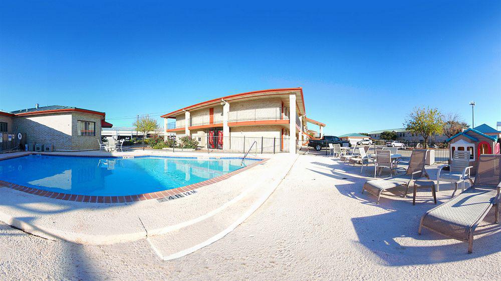 University Inn & Suites San Antonio Exterior foto